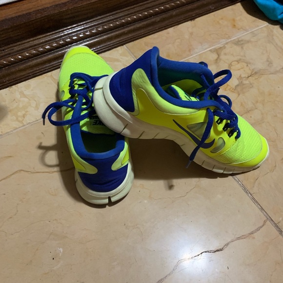 Women’s lot of shoes size 8 - Picture 8 of 8